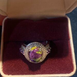 Elegant Purple and Green Women's Ring